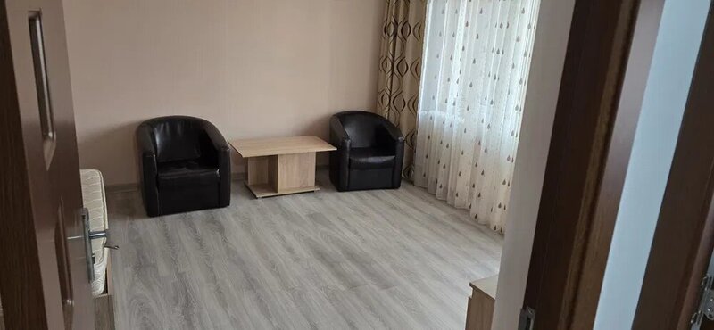 Militari /Virtutii- Orsova. Bloc 1990, Garsoniera